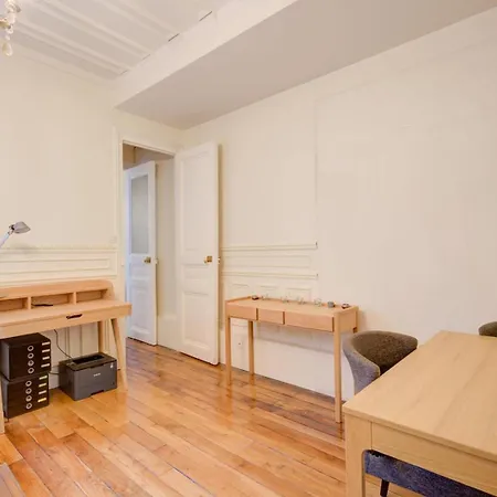 Le Petit Panthéon Cosy 2 Pièces Au Coeur De