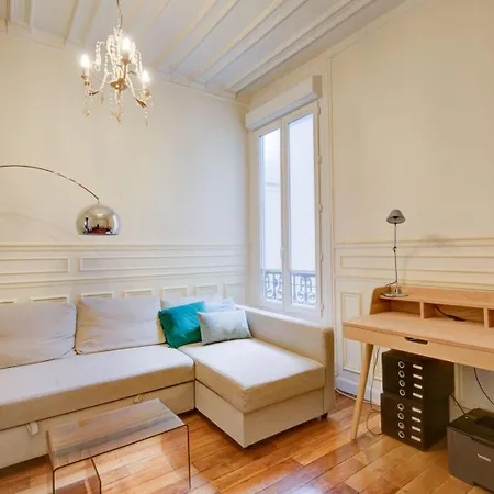 Le Petit Panthéon Cosy 2 Pièces Au Coeur De